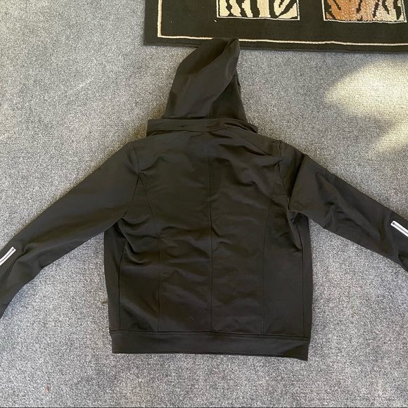 Simin T s.p.a. (Armani) black Jacket with white trim, front zip pockets XXL - Picture 2 of 16